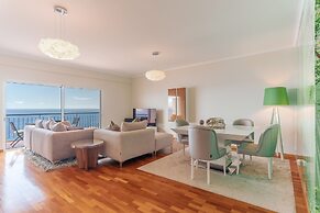 Stunning Apartment with sea view