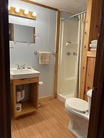 Mountain View Motel & Campground