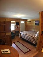 Mountain View Motel & Campground