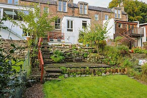 6 Coltbridge Gardens