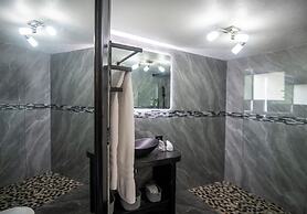 Villa Roca Boutique Resort & Suites-ADULT ONLY