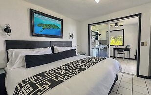 Villa Roca Boutique Resort & Suites-ADULT ONLY