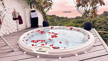 Villa Roca Boutique Resort & Suites-ADULT ONLY