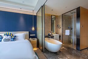 voco Xi'an Etdz by IHG