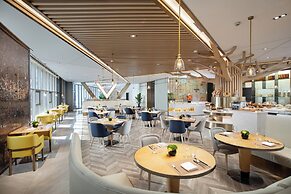 voco Xi'an Etdz by IHG