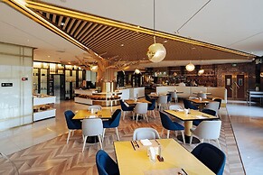 voco Xi'an Etdz by IHG