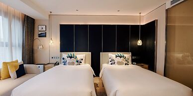 voco Xi'an Etdz by IHG