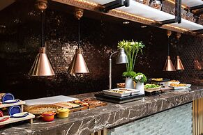 voco Xi'an Etdz by IHG