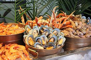 voco Xi'an Etdz by IHG