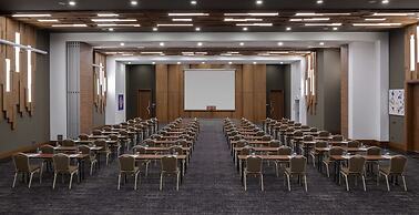 DoubleTree by Hilton Manisa