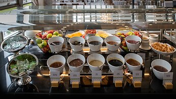 DoubleTree by Hilton Manisa