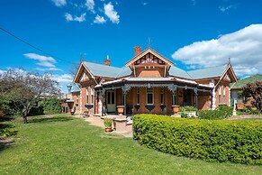 'Lauralla'  by Your Innkeeper Mudgee