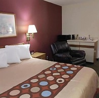 Wautoma Inn by OYO Near Airport WI 73