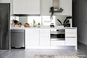 Cayman Luxury Rentals at The Grove