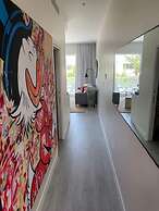 Cayman Luxury Rentals at The Grove