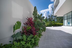 Cayman Luxury Rentals at The Grove