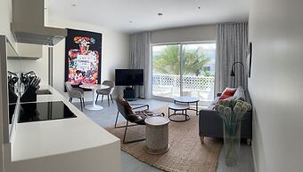 Cayman Luxury Rentals at The Grove