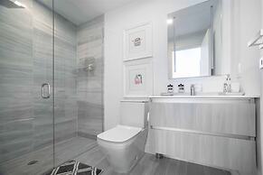 Cayman Luxury Rentals at The Grove