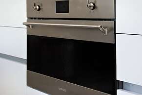 Cayman Luxury Rentals at The Grove