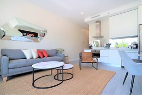 Cayman Luxury Rentals at The Grove