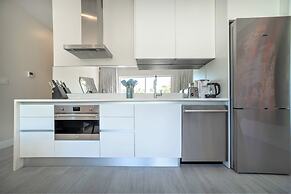 Cayman Luxury Rentals at The Grove