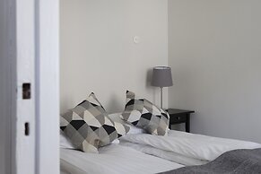 Cozy 1BR apartment with great location