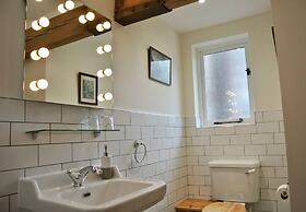 Nest Holiday Hideaway Wren Cottage Stunning Area!