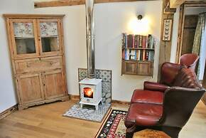 Nest Holiday Hideaway Wren Cottage Stunning Area!