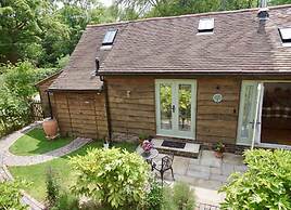 Nest Holiday Hideaway Wren Cottage Stunning Area!