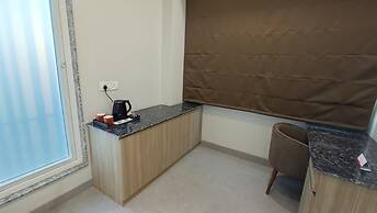 ROSASTAYS Gurugram Sec 31