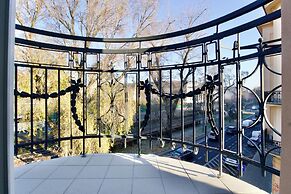 Bagel Residence Old Town