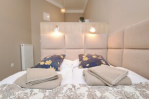 Bagel Residence Old Town