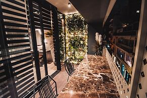 Project 3 urban chic hotel