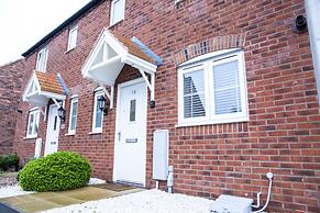 Modern House in Stratford Upon Avon With Private Parking Free Wifi Net