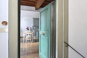 Pontevecchio Stylish Apartment in Florence - Hosted by Sweetstay