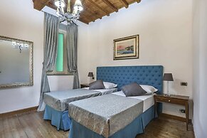 Pontevecchio Stylish Apartment in Florence - Hosted by Sweetstay