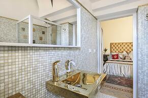 Lullaby Suite-hosted by Sweetstay