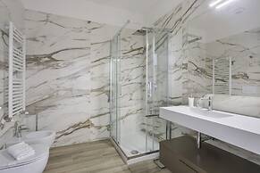 Florence Apartment - Hosted by Sweetstay