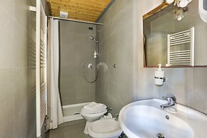 Uffizi Suite II - Hosted by Sweetstay