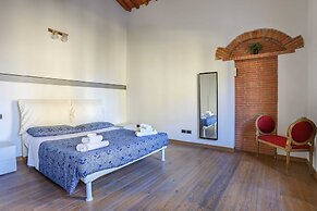 Uffizi Suite II - Hosted by Sweetstay