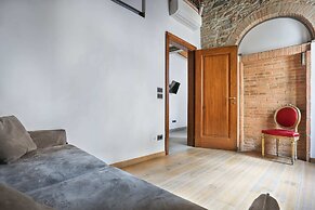 Uffizi Suite I - Hosted by Sweetstay