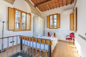 Uffizi Suite I - Hosted by Sweetstay