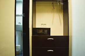 Vaccinated Staff - Capital O 826 Green Windows Dormitel