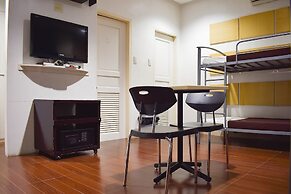 Vaccinated Staff - Capital O 826 Green Windows Dormitel