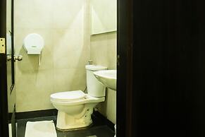 Vaccinated Staff - Capital O 826 Green Windows Dormitel