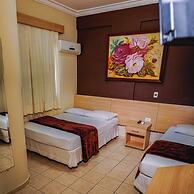 Crystal Plaza Hotel Marista