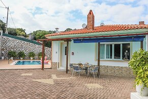 Villa Mitzelos
