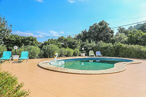 Villa Mitzelos