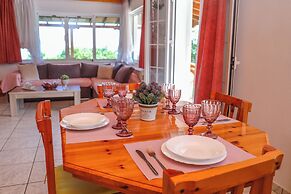 Villa Mitzelos