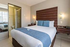 Hotel Savoy and Conference Centre